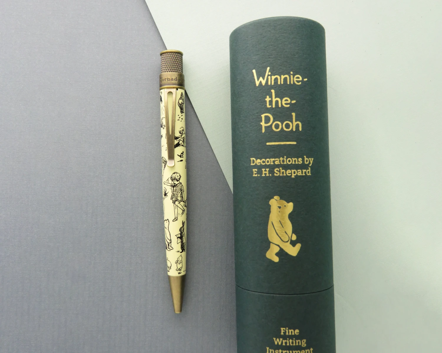 Retro 51 Tornado Rollerball Pen, A.A. Milne Winnie-the-Pooh 4 Retro 51 Tornado Rollerball Pen, A.A. Milne Winnie-the-Pooh - Image 4