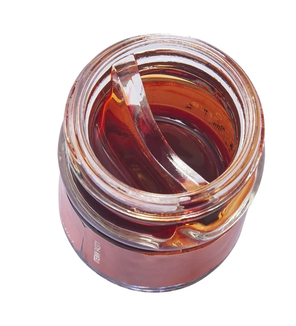 Sheaffer Intensity Fountain Pen & Ink Set, Herringbone Red, Medium Nib 4 Sheaffer Intensity Fountain Pen & Ink Set, Herringbone Red, Medium Nib - Image 4